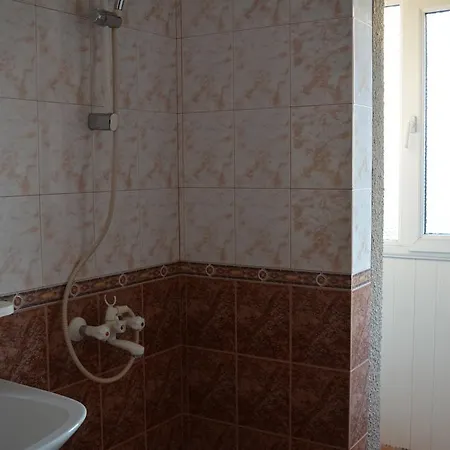 Family House Jivkovi דירה